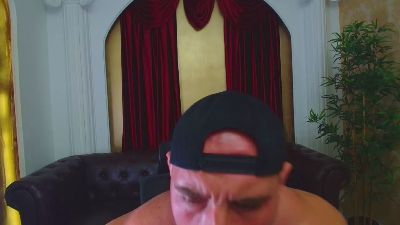adamjameson (Cam4): fotod ja profiil