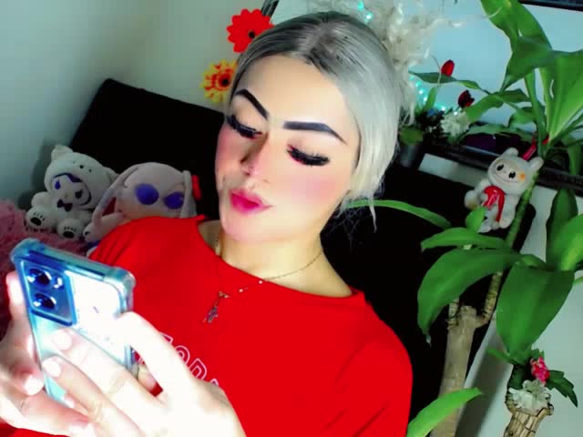 nathalialooes di XloveCam: foto model webcam
