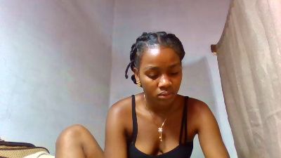 esmeralda28, webcam model na Cam4: slike