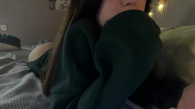 Preview photo of webcam model anisa_sweet on Chaturbate