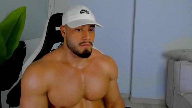 james-terrey (Flirt4Free): fotod ja profiil