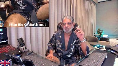 onlinebossuk – уебкам модел в Cam4: снимки