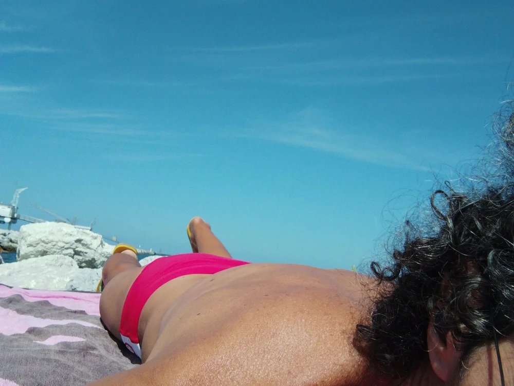 Preview photo of webcam model Moro_ra on Stripchat