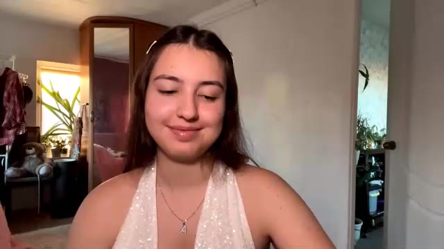 leenaweisberger บน Chaturbate: รูปภาพและโปรไฟล์