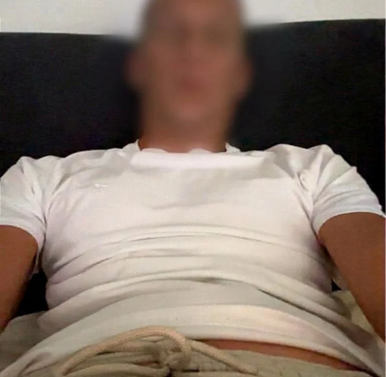 Inesoff ב-Stripchat: תמונות ופרופיל