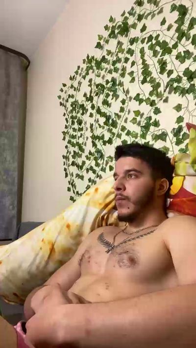 bravo_maestro, model webcam pe Cam4: poze
