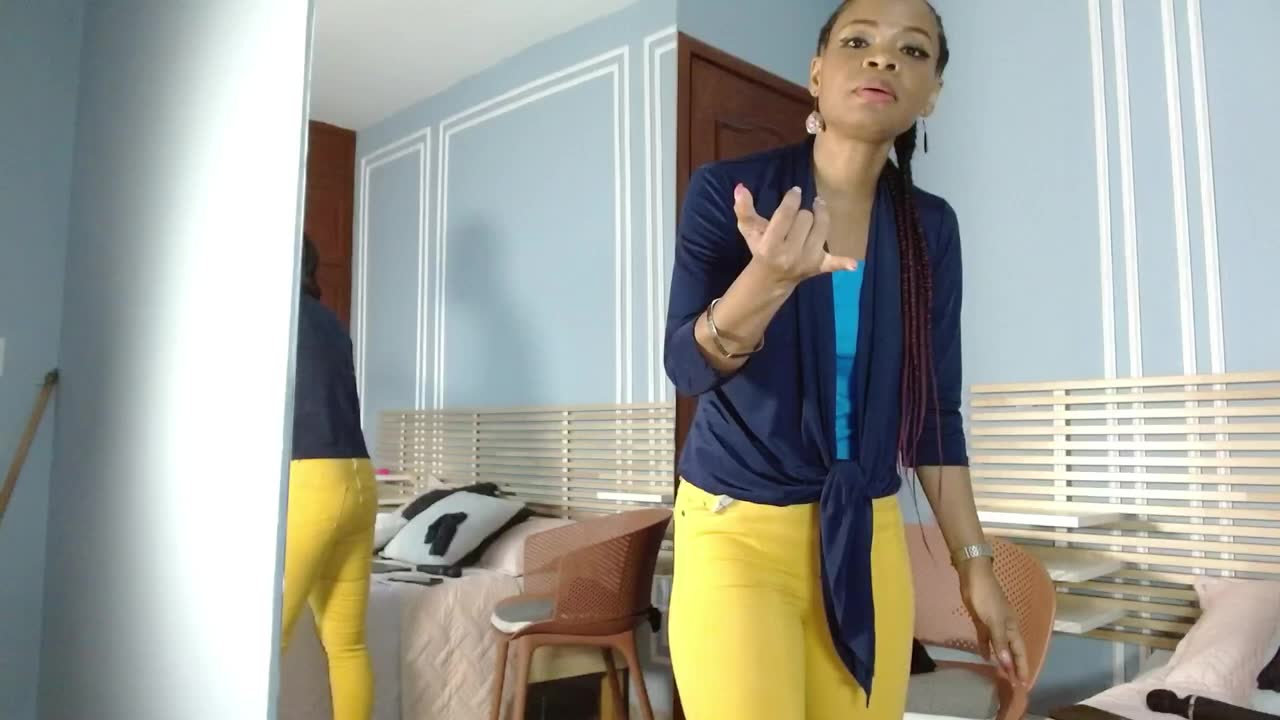 chantalhaneke, modèle webcam XloveCam : photos