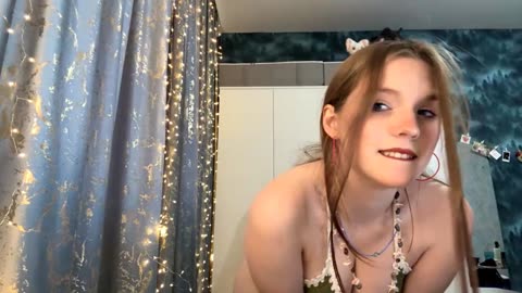 angelikareinik, μοντέλο webcam στο BongaCams