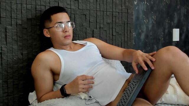 matias-strong, modelo webcam de Flirt4Free: fotos