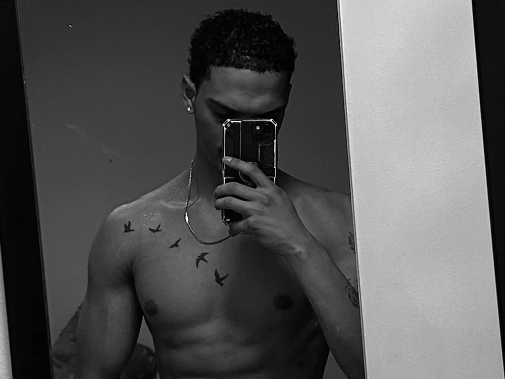 NateBeFit, modelo webcam do Stripchat: fotos