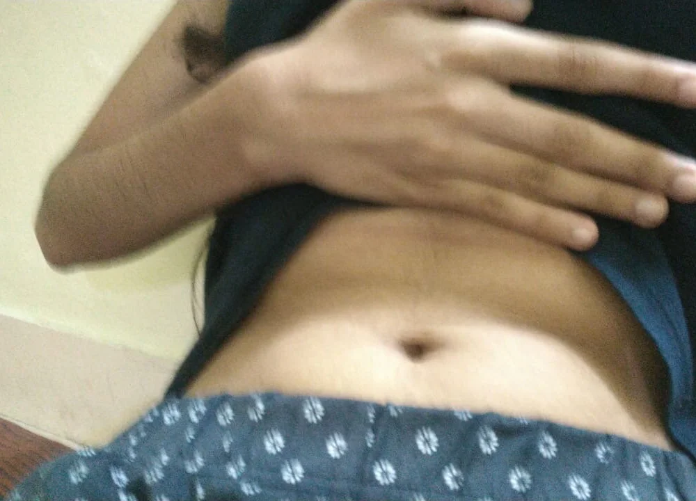 kulsumbi22, webcammodel på Stripchat: fotos